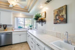 4 Mi to Indian Wells Bright Palm Desert Townhome! - Palm Desert - 2