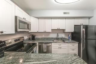 Walk to Beach Newly Remodeled Condo in Ocean City - Ocean City - 3
