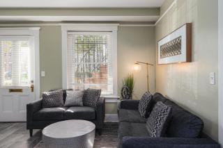 Hamilton Suite 1 - Ground Floor, Courtyard - Savannah - 9