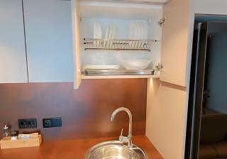 Tirana Sunset Retreat Stylish Loft by the Lake Park - Sauk - 1
