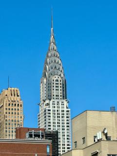 Midtown Park Ave Charming Chrysler View Corner Studio - 6