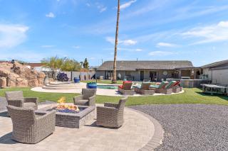 Sleeps 20 Heated Pool Games Fire Pit Dog Friendly - Phoenix - 5
