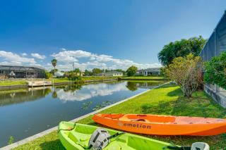 Canal-Front Gem w/ Hot Tub, Foosball in Cape Coral - 9
