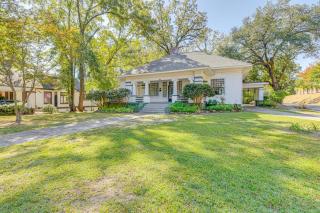 1 Mi to Dtwn Meridian Historic Home with Porch! - Meridian - 9