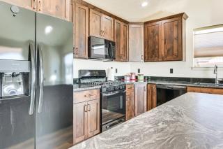 2 Mi to Beaverhead River Family-Friendly Home! - Dillon - 3