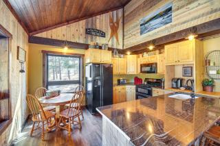 4 Mi to Wind Cave Natl Park Creekside Cabin! - Custer - 8