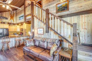 4 Mi to Wind Cave Natl Park Creekside Cabin! - Custer - 6