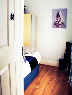 EarlyCheckIn spacious house w parking in London - Londra - 3