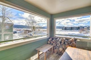 Family-Friendly Retreat with Balcony in Fraser! - 8