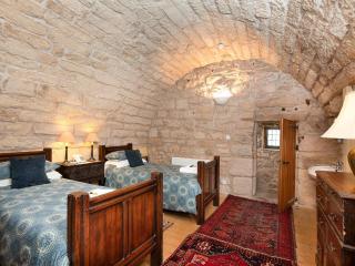 Braidwood Castle - Uk10672 - 1