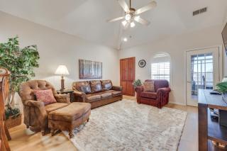 Walk to Branson Strip Inviting Condo! - Branson - 7