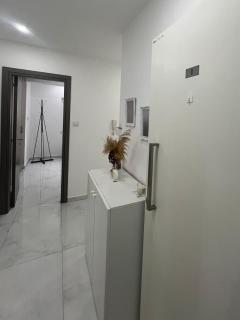 Sia-Serenity Finikoudes Apartment - Larnaca - 8