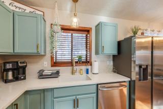 10 Mi to Downtown Flagstaff Cozy Home with AandC - Mountainaire - 2