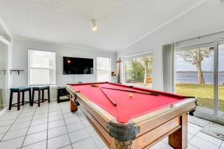 Hot Tub and Boat Dock Getaway on Deerpoint Lake! - Lynn Haven - 4