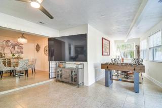 2 Mi to Beach Home with Pool, Grill and More in Largo - Largo - 6