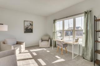 13 Mi to University of Wisconsin Suburban Home - 2