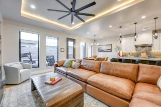 4 Mi to Sand Hollow State Park Hurricane Townhome - 0