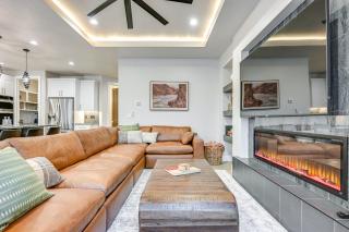 4 Mi to Sand Hollow State Park Hurricane Townhome - 7