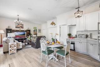 Full Downtown Luxury Vacation Home And Guest Home - West Palm Beach - 1