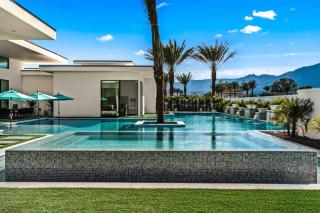Exclusive Stay w Pool Hot Tub Putting Green Bravo Villa 14 by AvantStay - Indio - 9