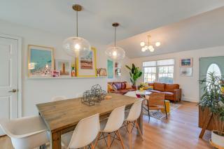 Family Home with Furnished Deck in Fairview! - Fairview - 6