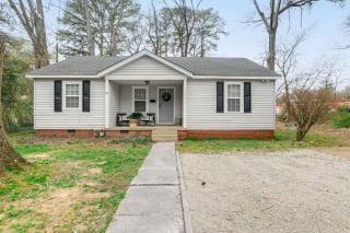 2 Mi to Ole Miss Modern Home in Historic District - Oxford - 8