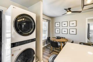 Walk to ATandT Stadium Home with Patio and BBQ - 2