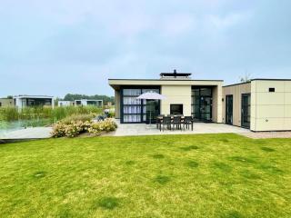 Marina Strandbad Chalet Waterlijn Haus Nr 91 - Olburgen - 0