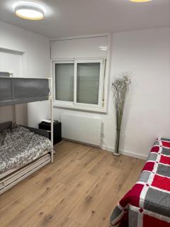 A dos minuts del mar - 6