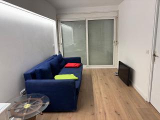 A dos minuts del mar - 2