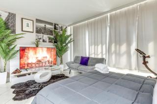Downtown Studio with City Views in Jacksonville! - Jacksonville - 6