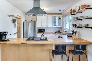 3 Mi to Lake Wilderness Charming Family Home! - 2