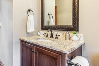 8 Mi to Lambeau Field Family Home in De Pere! - 4