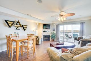 5th-Floor Lakefront Condo Elevator and Pool Access! - Osage Beach - 0