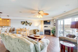 5th-Floor Lakefront Condo Elevator and Pool Access! - Osage Beach - 7
