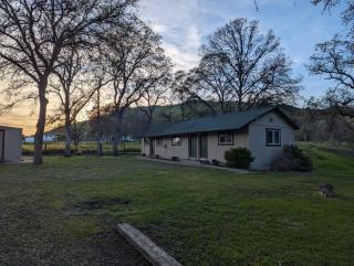 Squaw Valley Motel Room 7 - Dunlap - 7