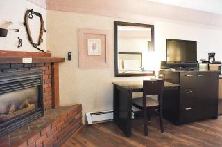 Argo Inn and Suites - 7