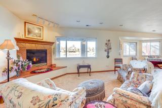 7 Mi to Dtwn Denver Lakefront Gem with Dock! - 7