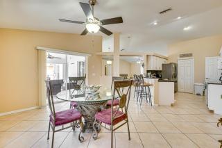 Private Pool and Spa Airy Gem with Yard in Cape Coral - Cape Coral - 4
