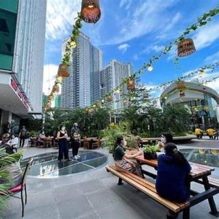 Spacious Executive Suite with Laundry Room 3 mins to Uptown Mall & Mitsukoshi Mall with Sunset View and Free Parking - Manila - 9