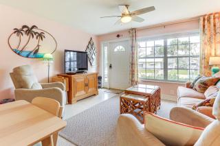 4 Mi to Beaches Vibrant Stuart Villa with Patio! - 7