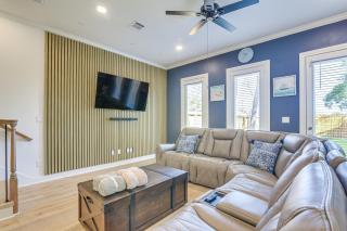 6 Mi to Hospitals Nurse-Friendly Houston Home! - Houston - 0