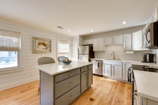 3 Mi to Beach Coastal Escape in Mount Pleasant - Charleston - 1