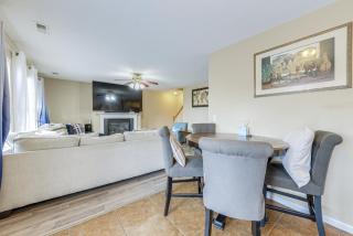 8 Mi to Dtwn Raleigh Family Home with Yard - Raleigh - 6