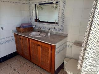 Spacious bungalow in El Paso for family - 3