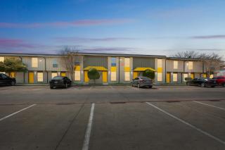 The Mirage 253 I Spacious 2 Bed 15 Bath - Arlington - 5