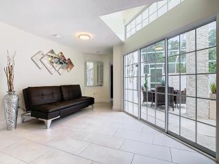 Luxury Villa Sunrise POOL SPA Prime Location! - Kissimmee - 8