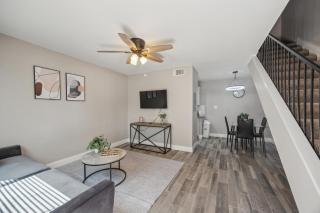 The Mirage 279 I Comfy 1 Bed 1 Bath - Arlington - 9