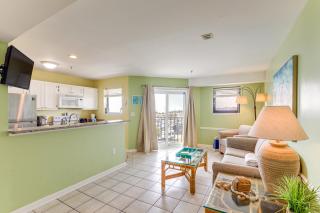 Steps to Shore Resort Getaway in Myrtle Beach! - Myrtle Beach - 0