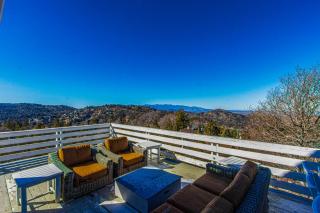 Mountain-View Deck Cabin in Lake Arrowhead - Lake Arrowhead - 9